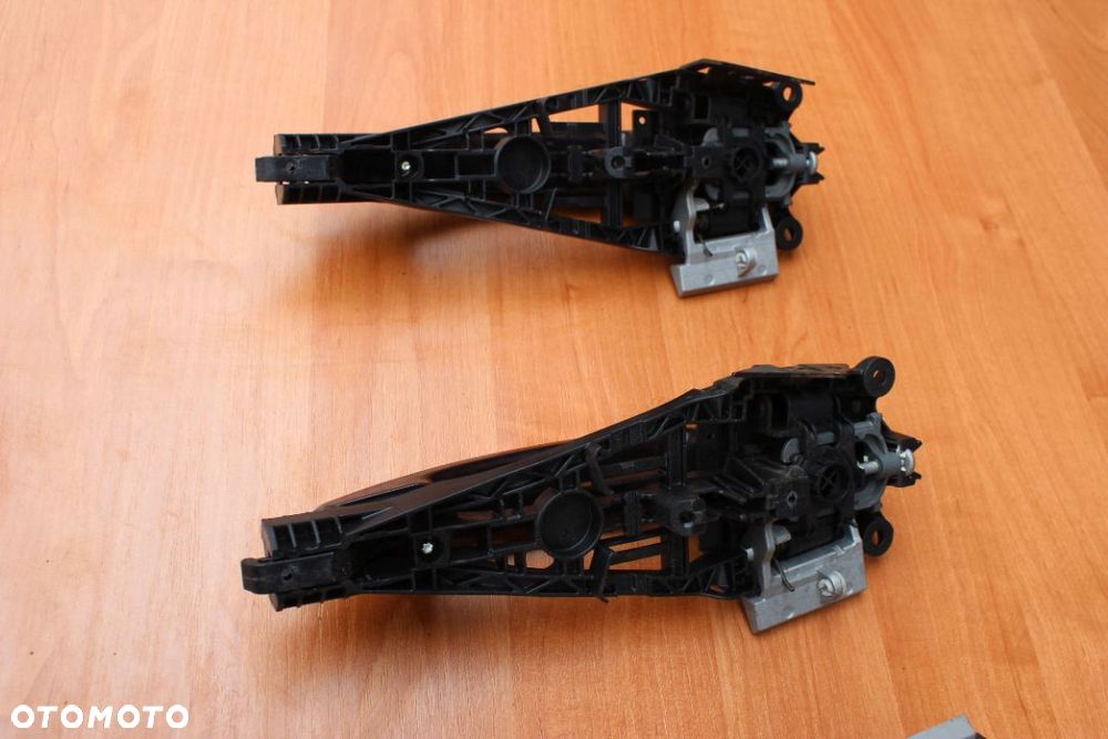 KLAMKI ZEWNĘTRZNE DRZWI CHROM OPEL ZAFIRA C  Z41C - 9