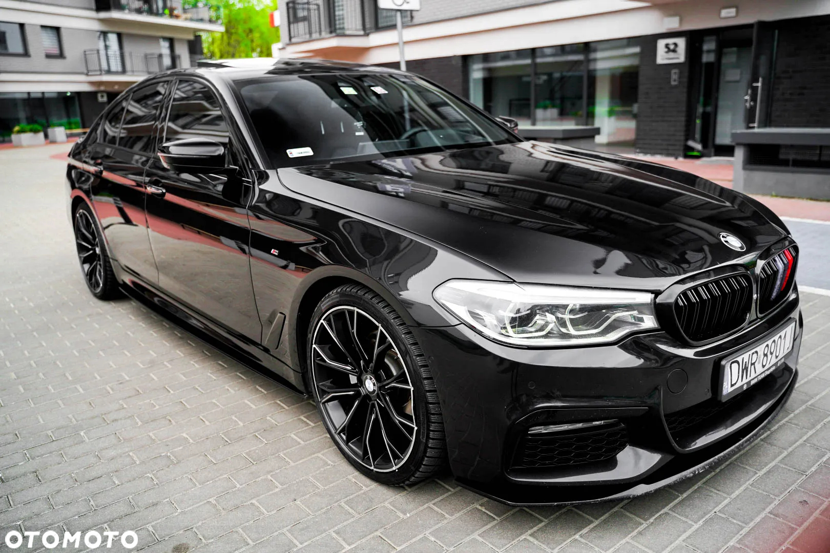 BMW Seria 5 520d xDrive M Sport sport - 2
