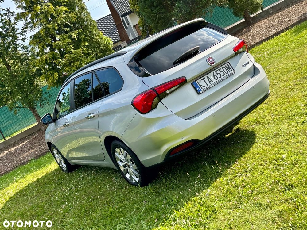 Fiat Tipo 1.4 T-Jet 16v Easy - 23