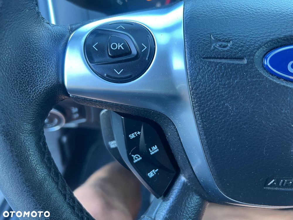 Ford Focus - 31