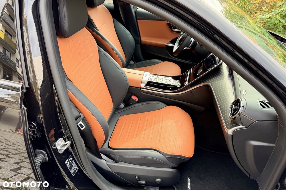 Mercedes-Benz Klasa C ver-200-d-mhev-amg - 16