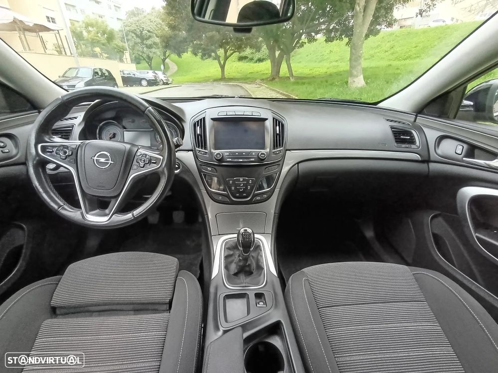 Opel Insignia Sports Tourer 2.0 CDTi Cosmo S/S J17 - 20