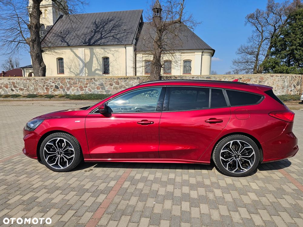 Ford Focus 1.5 EcoBoost Titanium ASS - 4