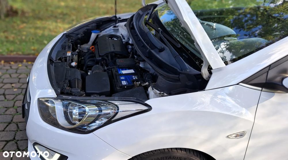 Hyundai i30 1.4 Trend - 22