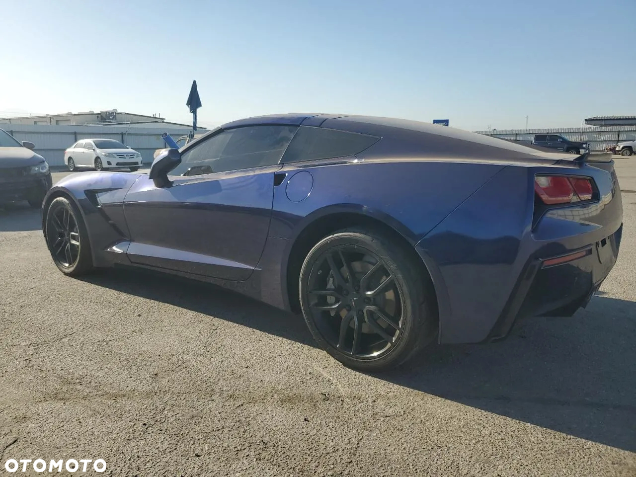 Chevrolet Corvette - 3