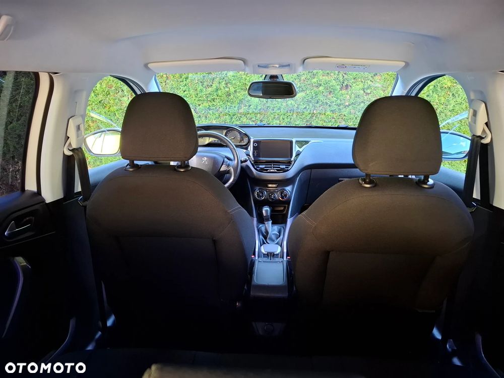 Peugeot 2008 PureTech 110 Stop&Start Urban Move - 21
