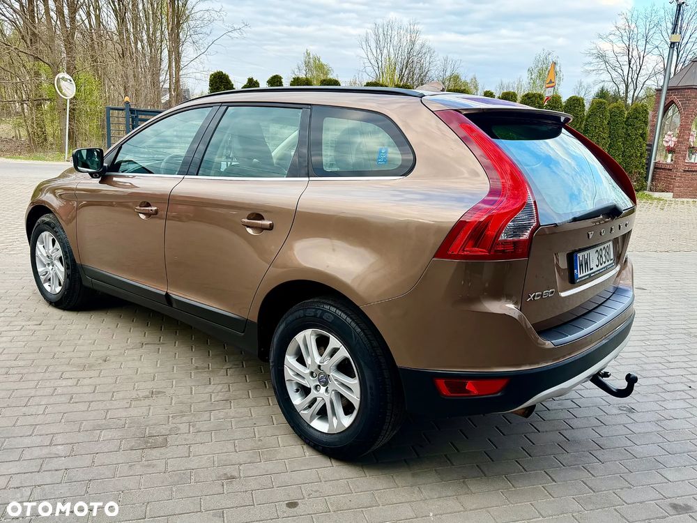 Volvo XC 60 2.4D Summum - 6