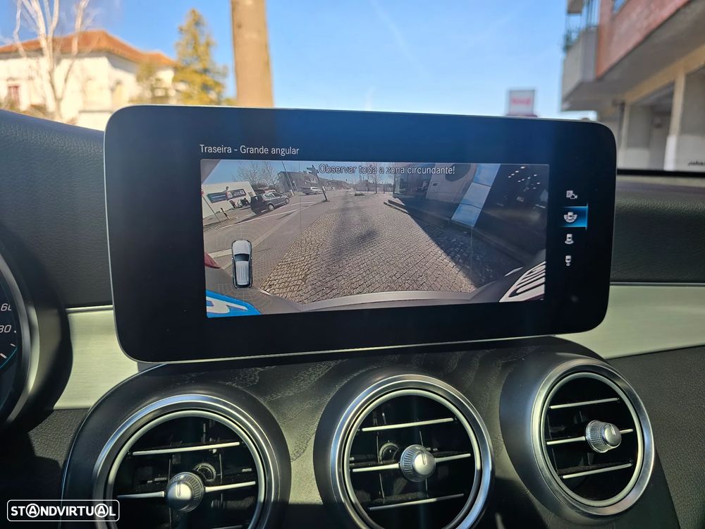 Mercedes-Benz GLC 300 de 4Matic 9G-TRONIC AMG Line Plus - 36