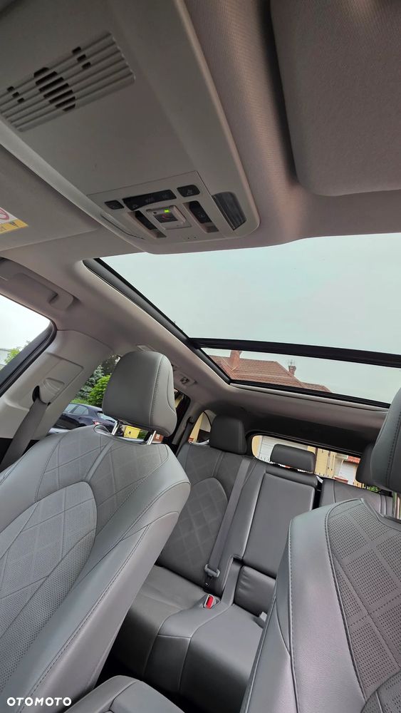Toyota Highlander 2.5 Hybrid Executive - 9