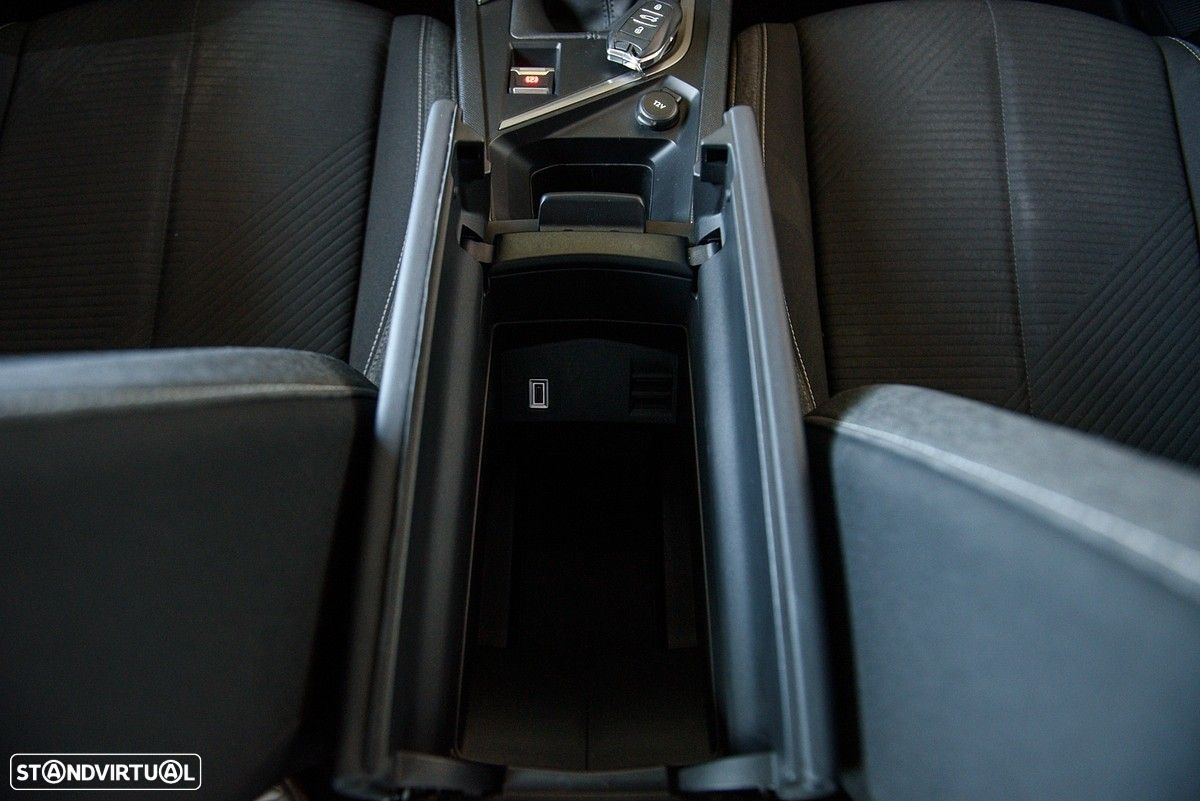 Peugeot 308 1.2 PureTech Active Pack - 47