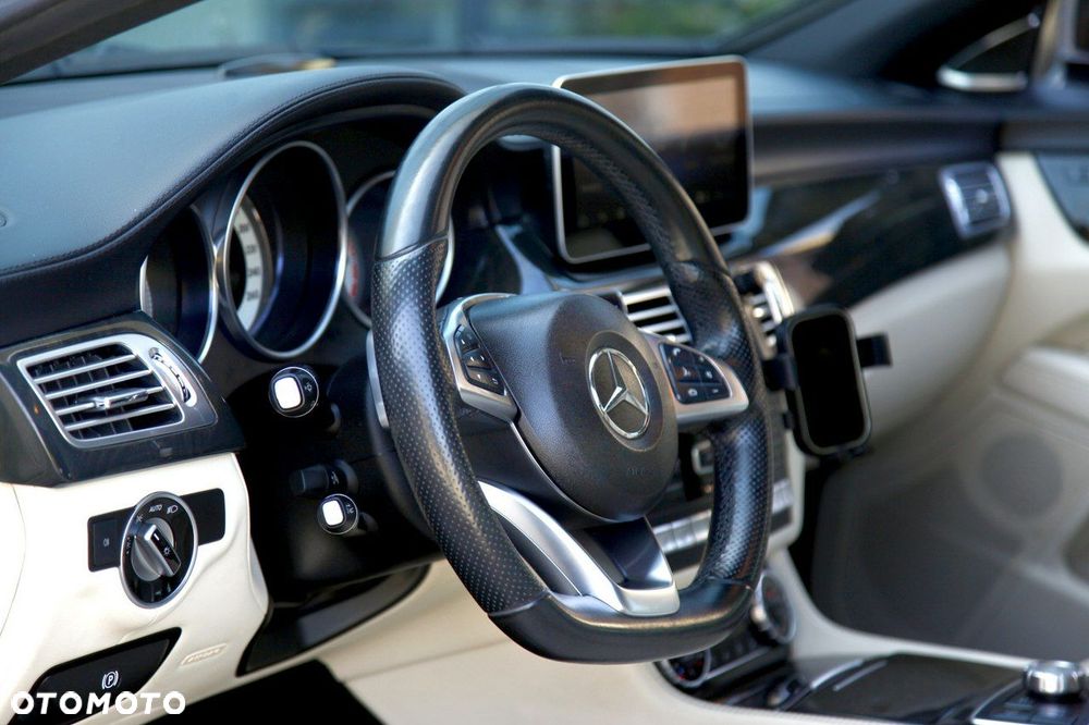 Mercedes-Benz CLS 350 CDI 4Matic 7G-TRONIC - 14