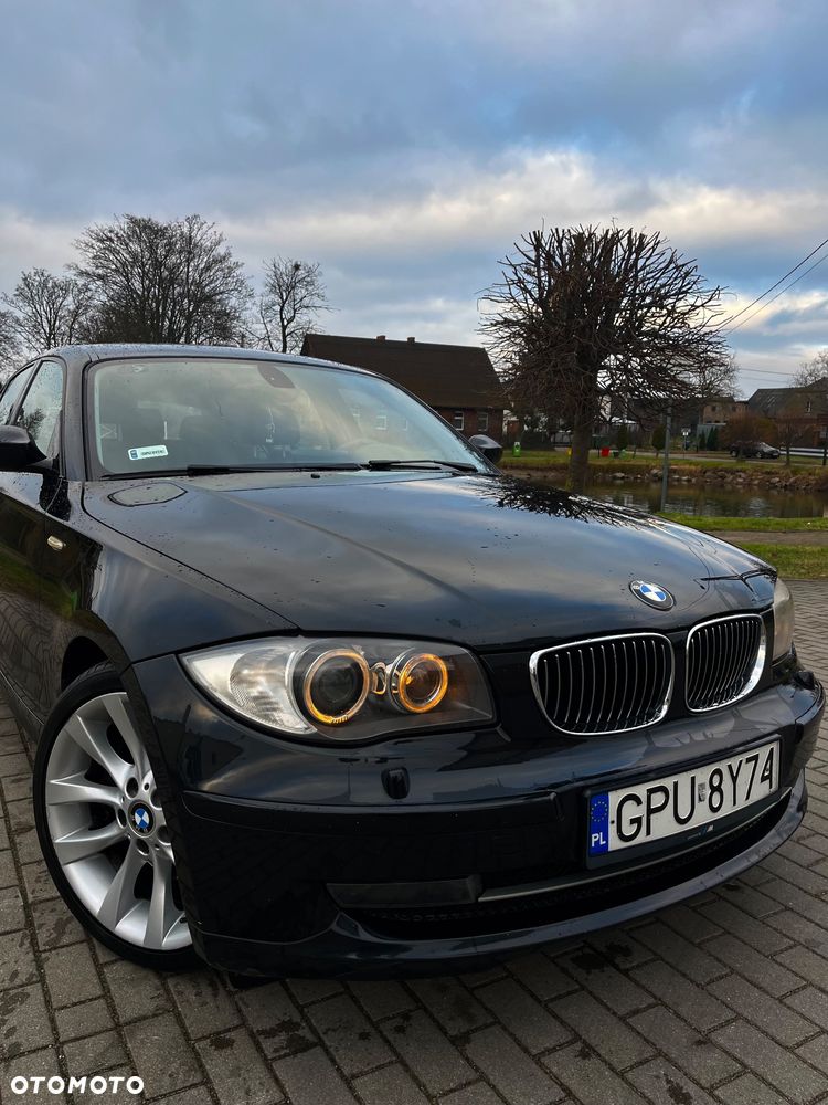 BMW Seria 1 123d - 4