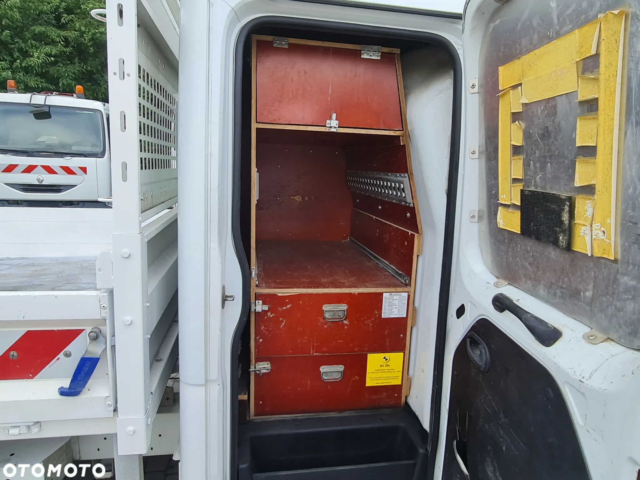 Renault Master Wywrotka 2016 r. Klima Brygadówka LIFT - 21