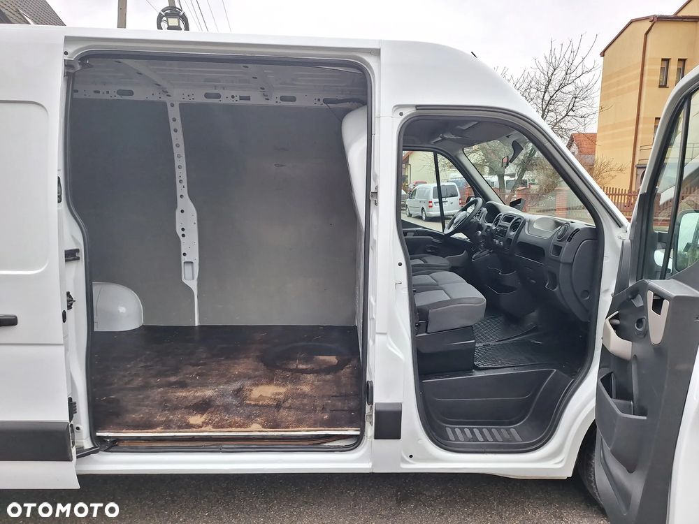 Renault Master - 25