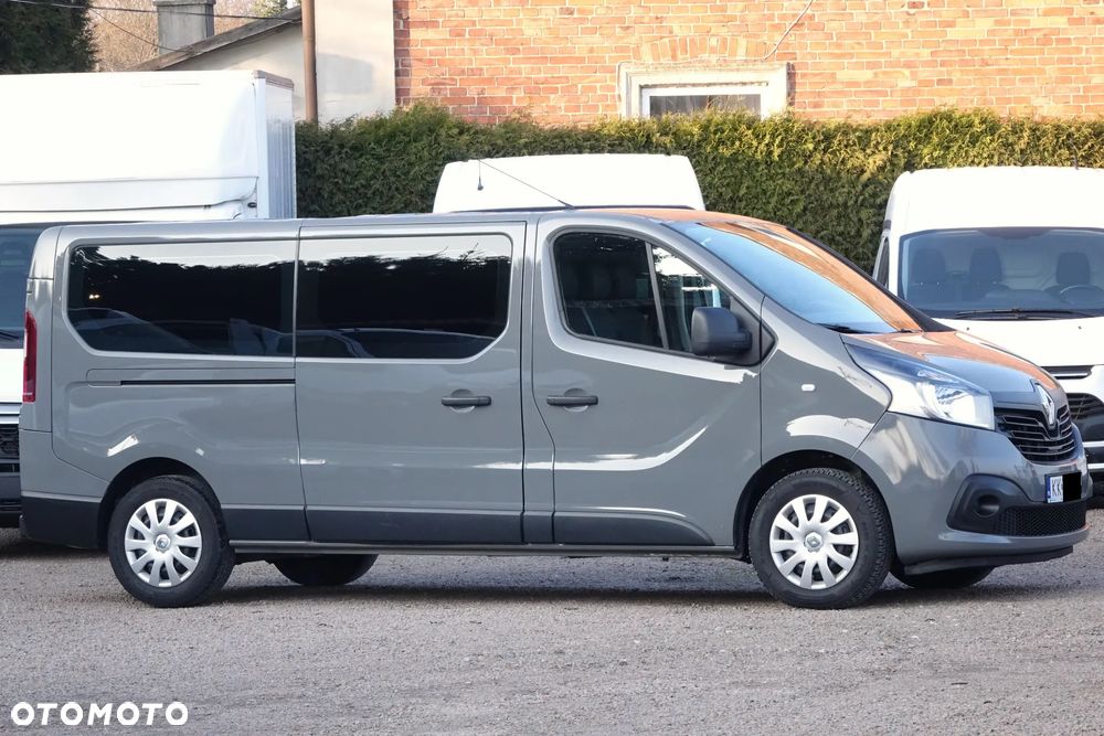 Renault Trafic Passenger 2,8t Business