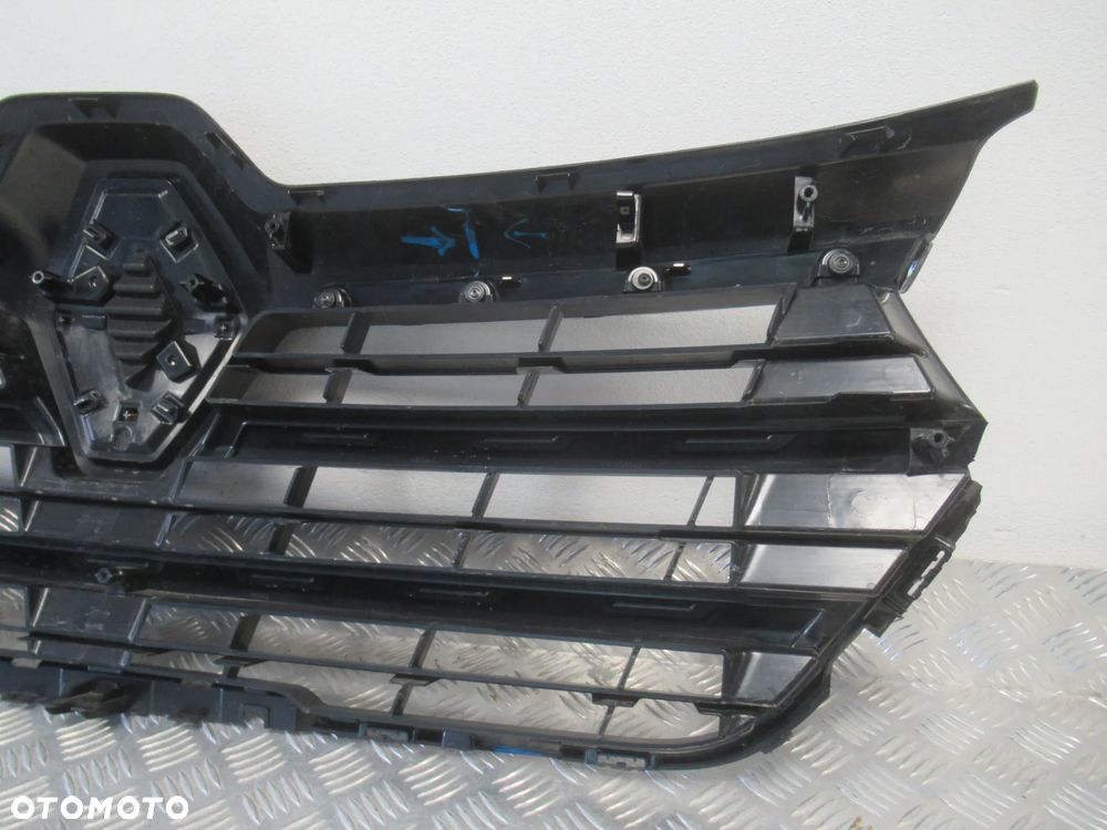 GRILL GRIL ATRAPA RENAULT TRAFIC III 3 LIFT 623103743R 2021- - 19