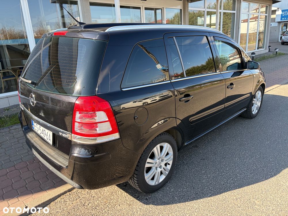 Opel Zafira 1.7 CDTI Cosmo - 3