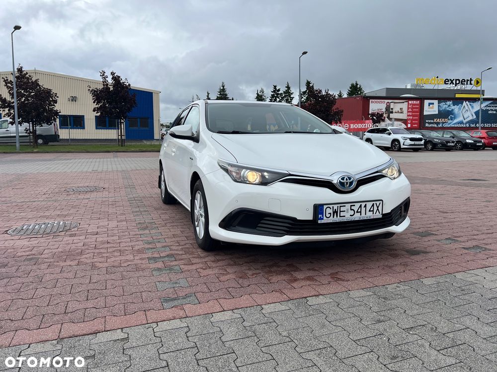 Toyota Auris Hybrid 135 Comfort - 13