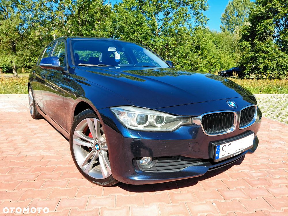 BMW Seria 3 318d Luxury Line - 34