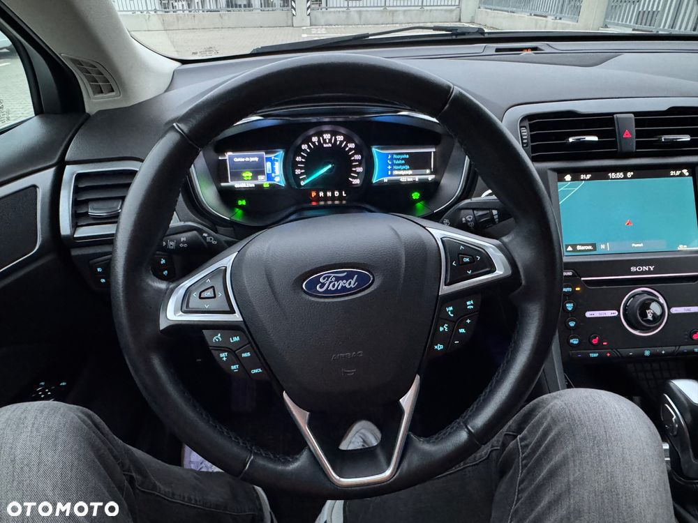 Ford Mondeo 2.0 Hybrid Titanium - 22