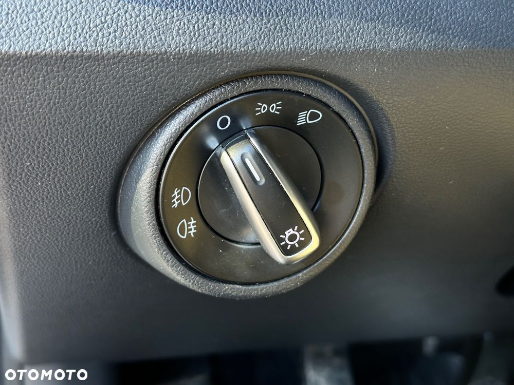 Volkswagen up! 1.0 high - 21