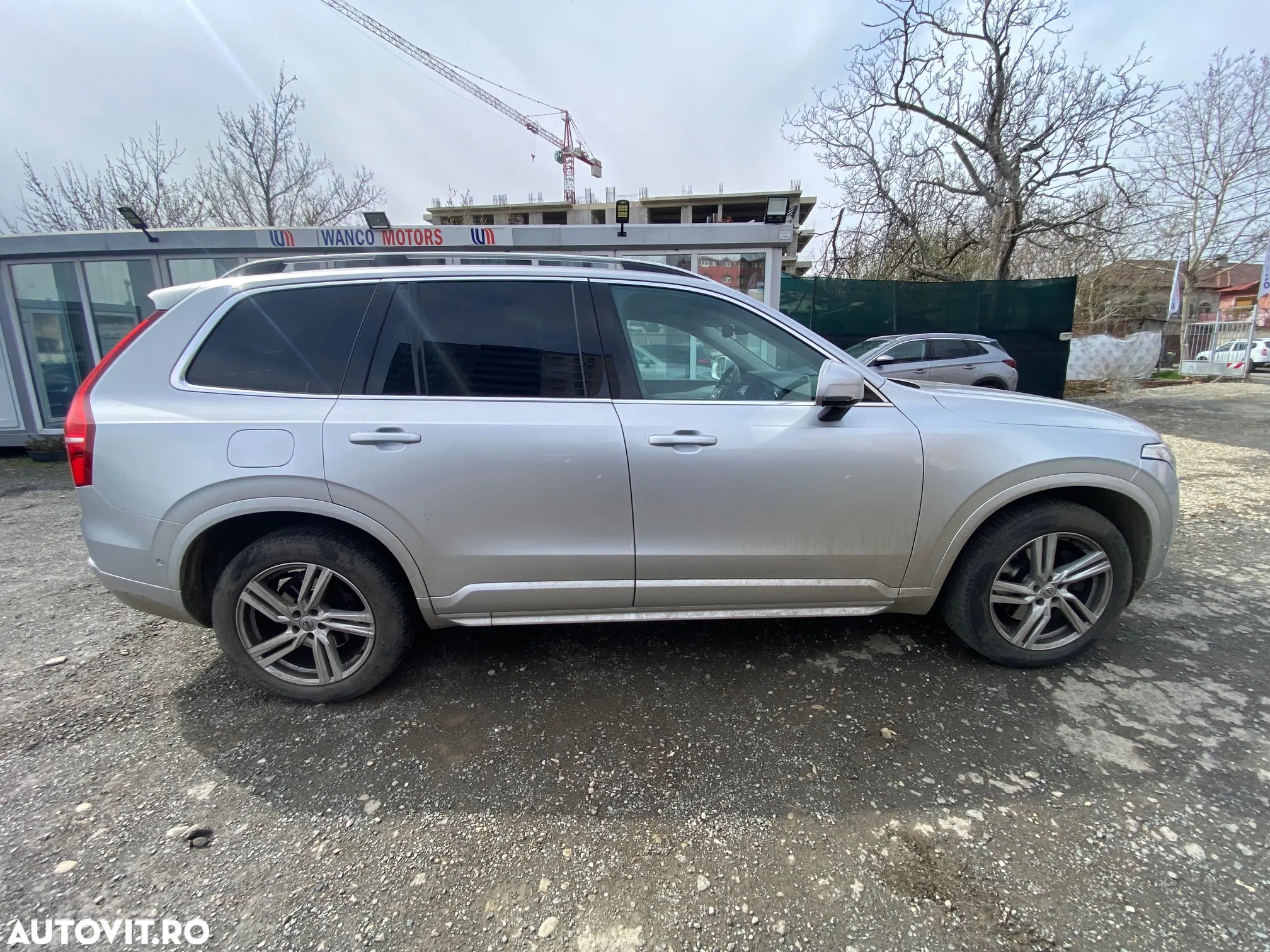 Volvo XC 90 D5 AWD Geartronic Momentum - 4