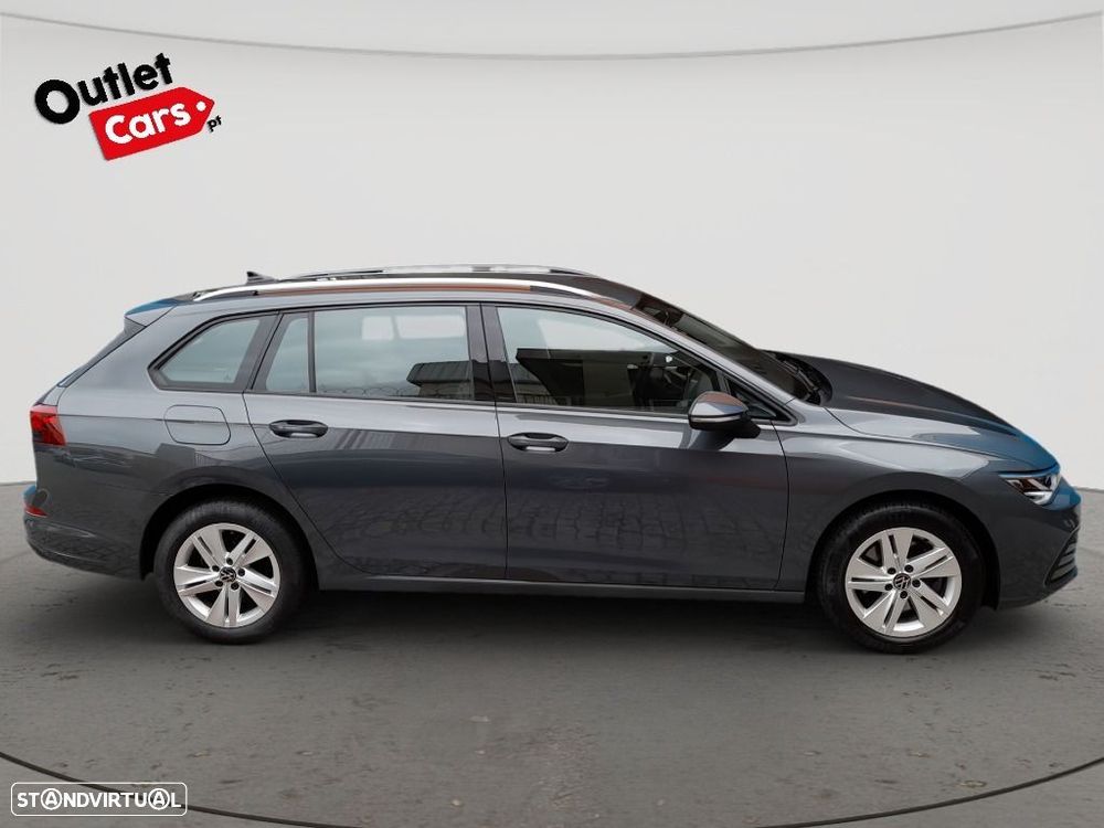 VW Golf Variant 2.0 TDi Conceptline - 9