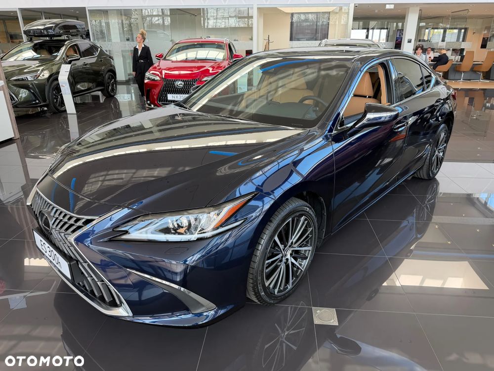 Lexus ES 300h Business Edition - 3