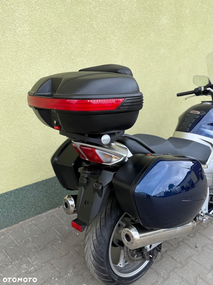 Yamaha FJR - 11