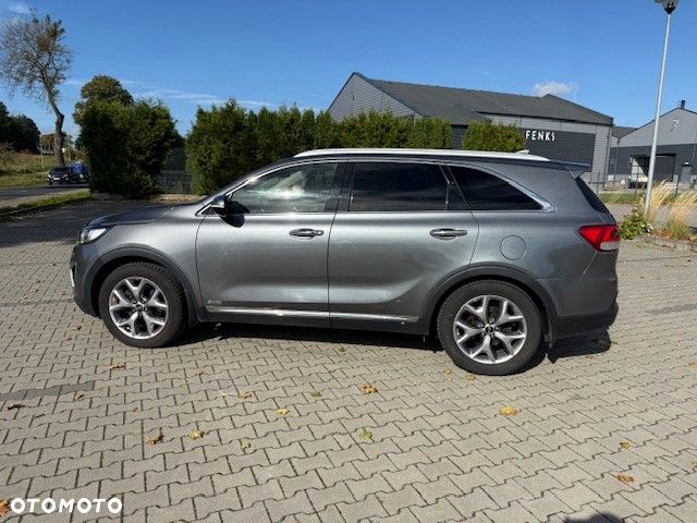 Kia Sorento - 4