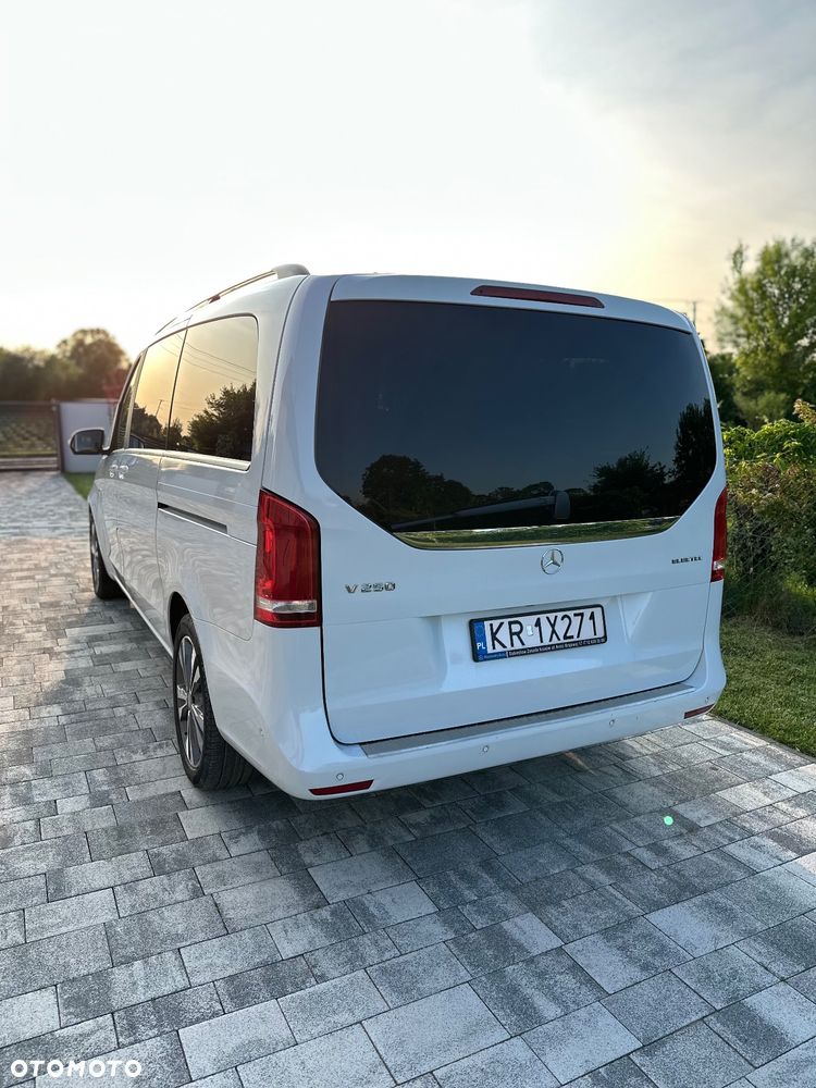 Mercedes-Benz Klasa V 250 (BlueTEC) d Avantgarde 7G-Tronic (d³ugi) - 7