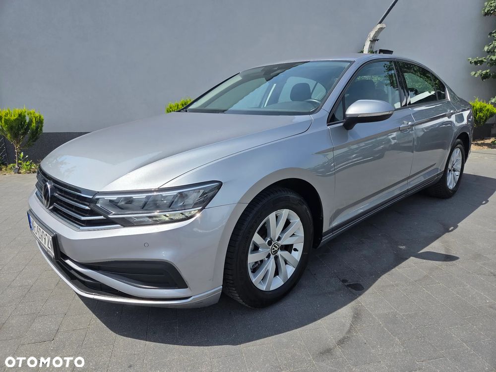 Volkswagen Passat - 3