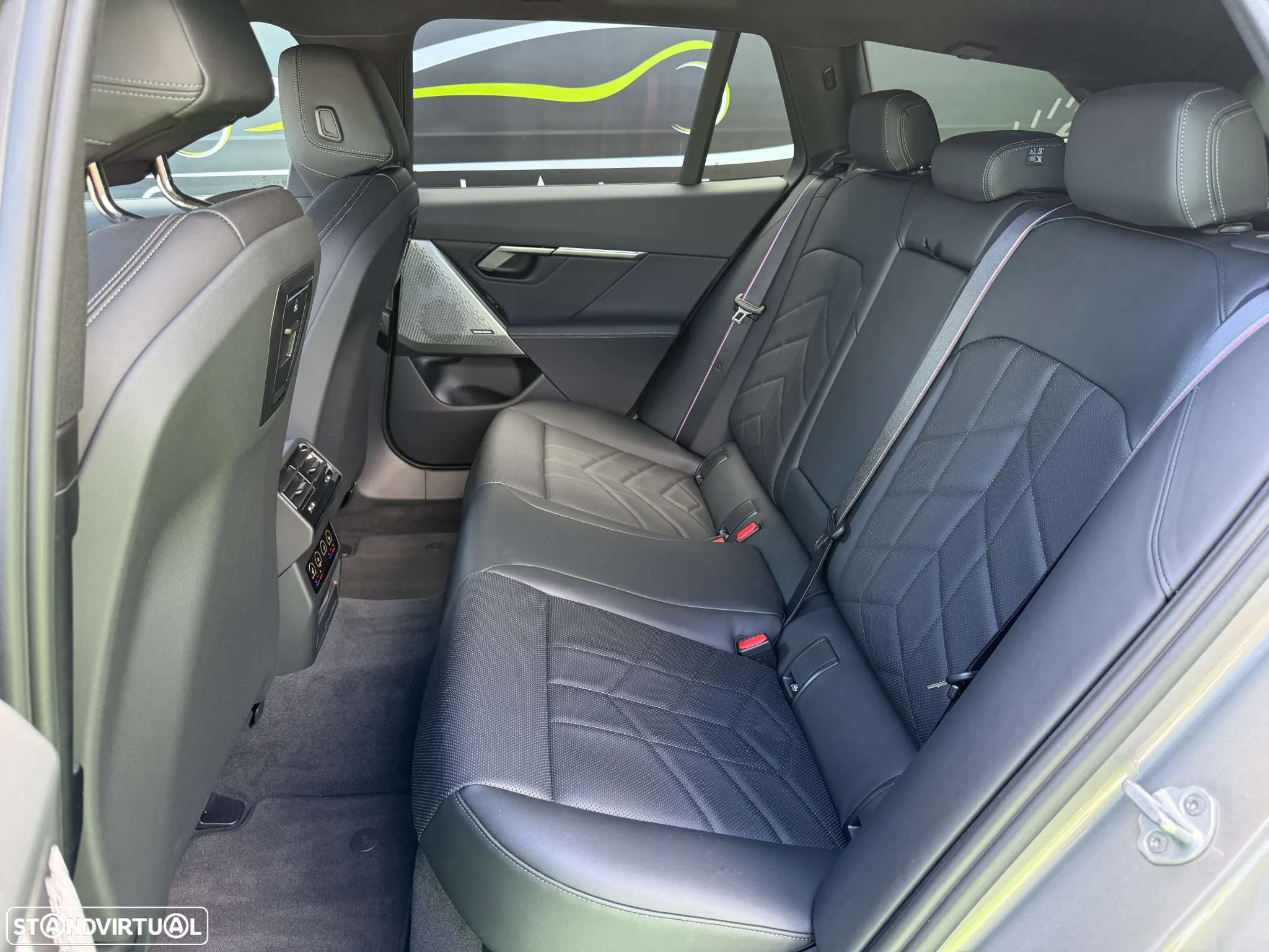 BMW 530 e Pack Desportivo M Pro - 32