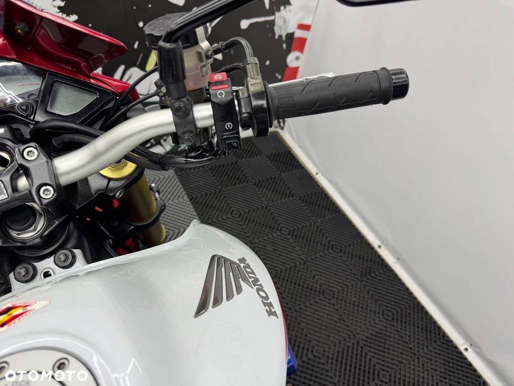 Honda CB - 27
