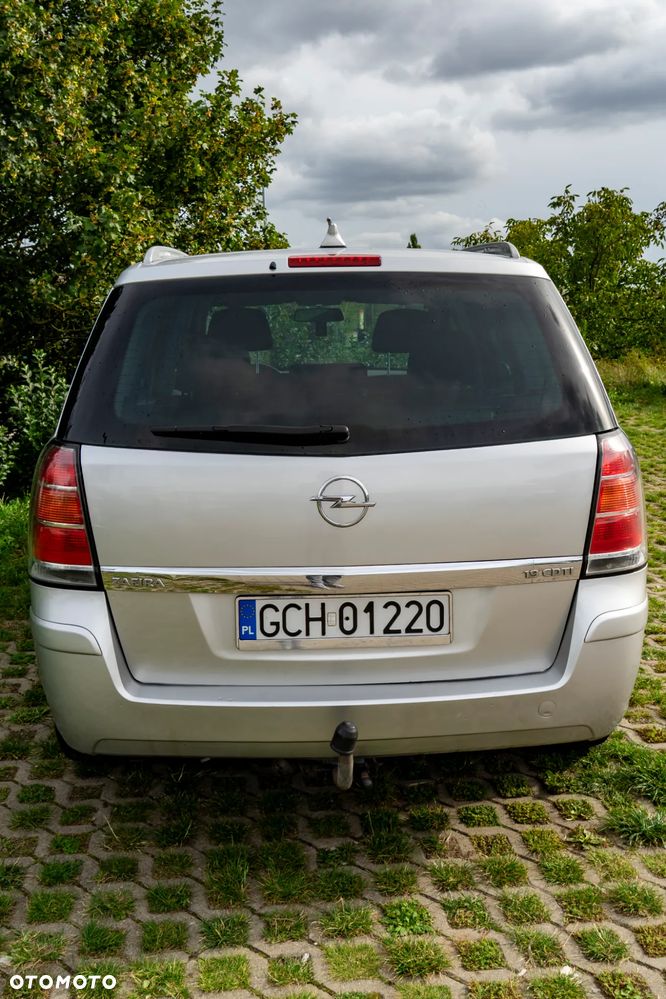 Opel Zafira - 4