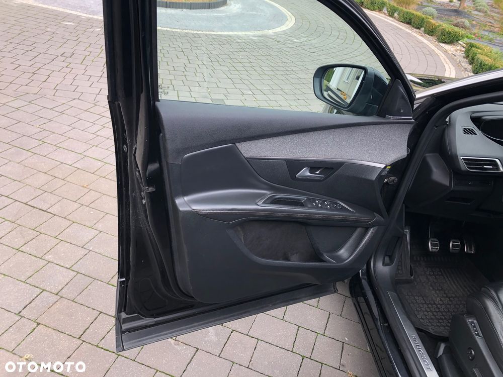 Peugeot 3008 BlueHDi 150 Stop & Start Business-Line - 28