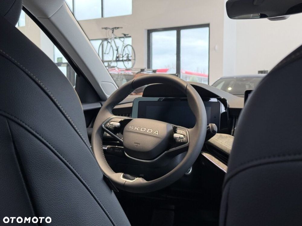 Skoda Superb 2.0 TDI SCR Edition 130 DSG - 18