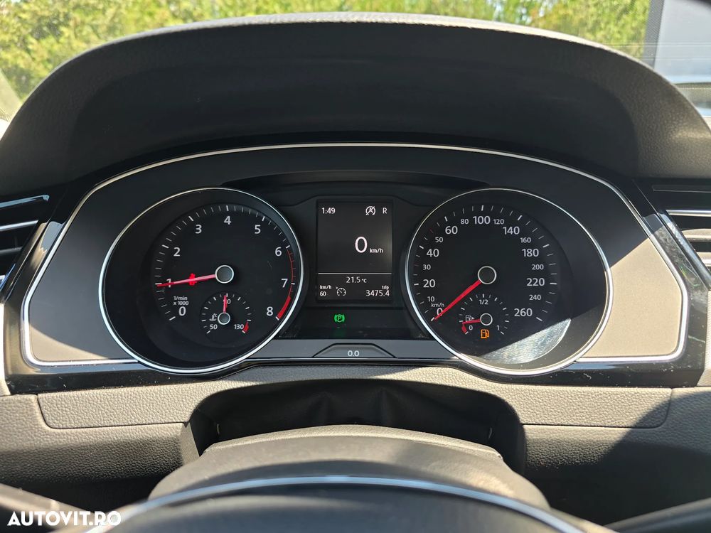 Volkswagen Passat 1.5 TSI ACT DSG Comfortline - 31