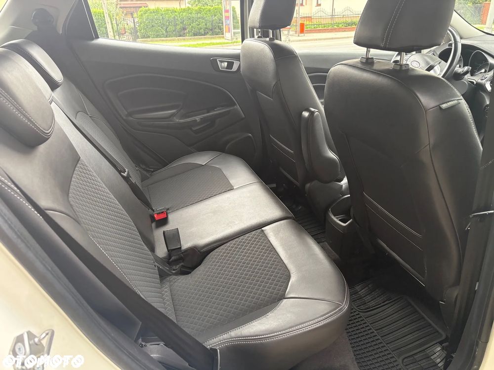 Ford EcoSport 1.5 EcoBlue TITANIUM - 16
