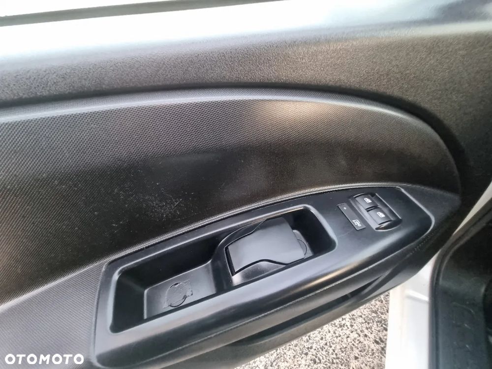 Opel Combo - 20