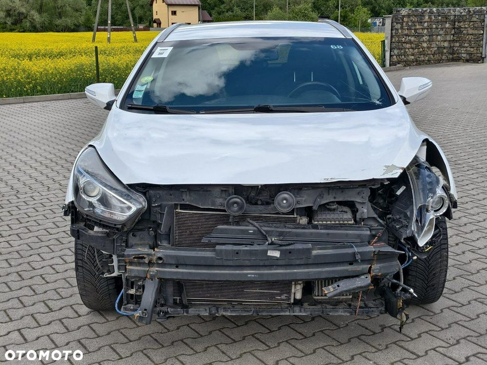 Hyundai i40 - 2