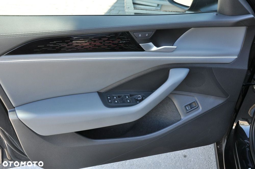 Volkswagen Passat Variant 1.5 TSI ACT mHEV Elegance DSG - 10