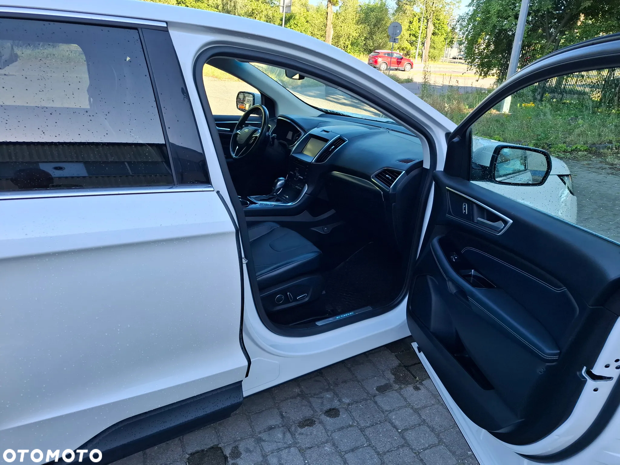Ford Edge - 3