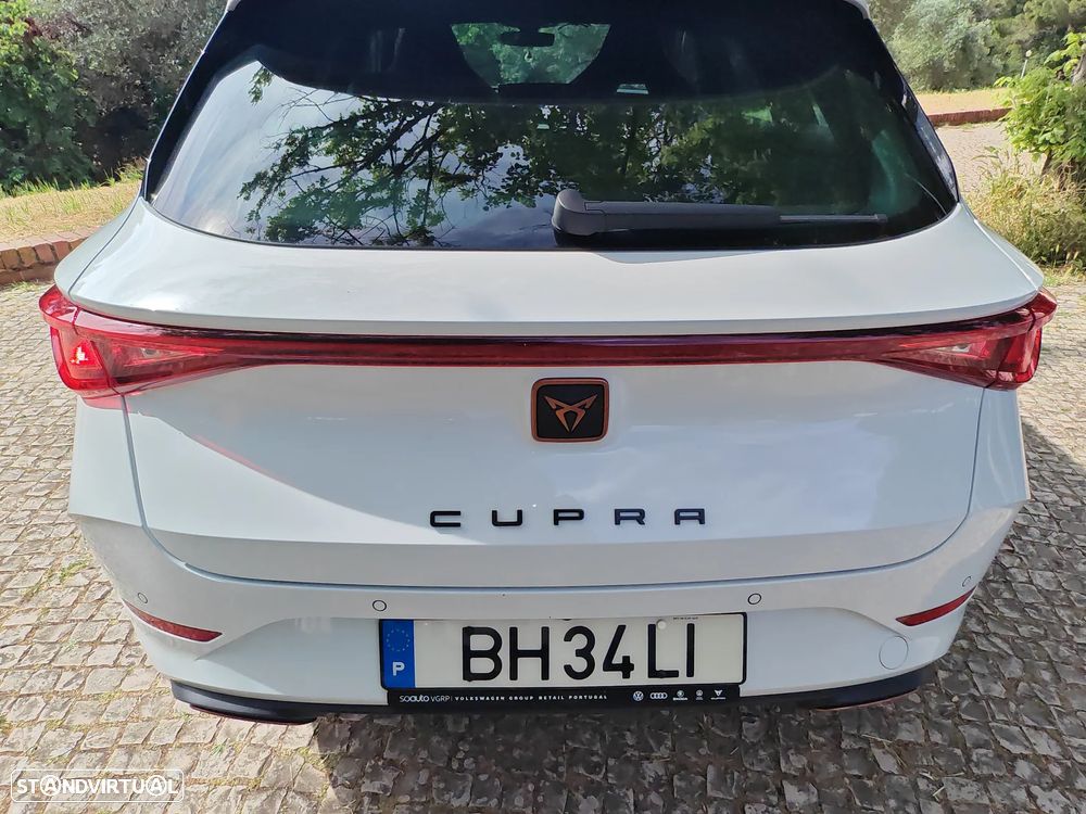 Cupra Leon ST 1.4 e-Hybrid MID DSG - 6