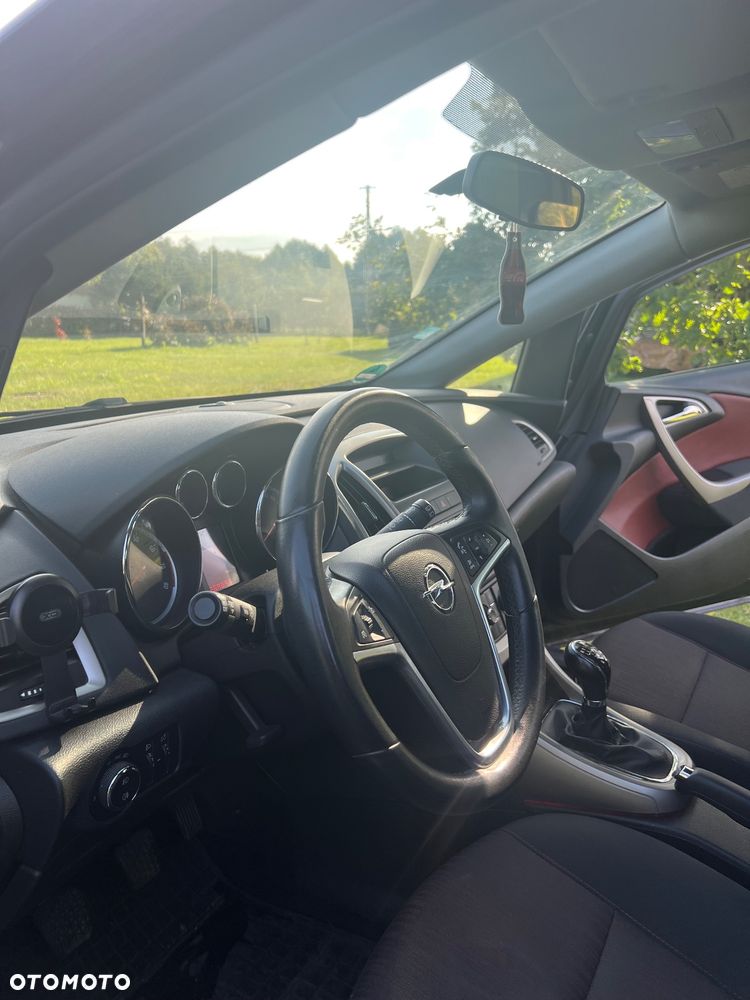 Opel Astra 1.4 Turbo Sports Tourer - 4