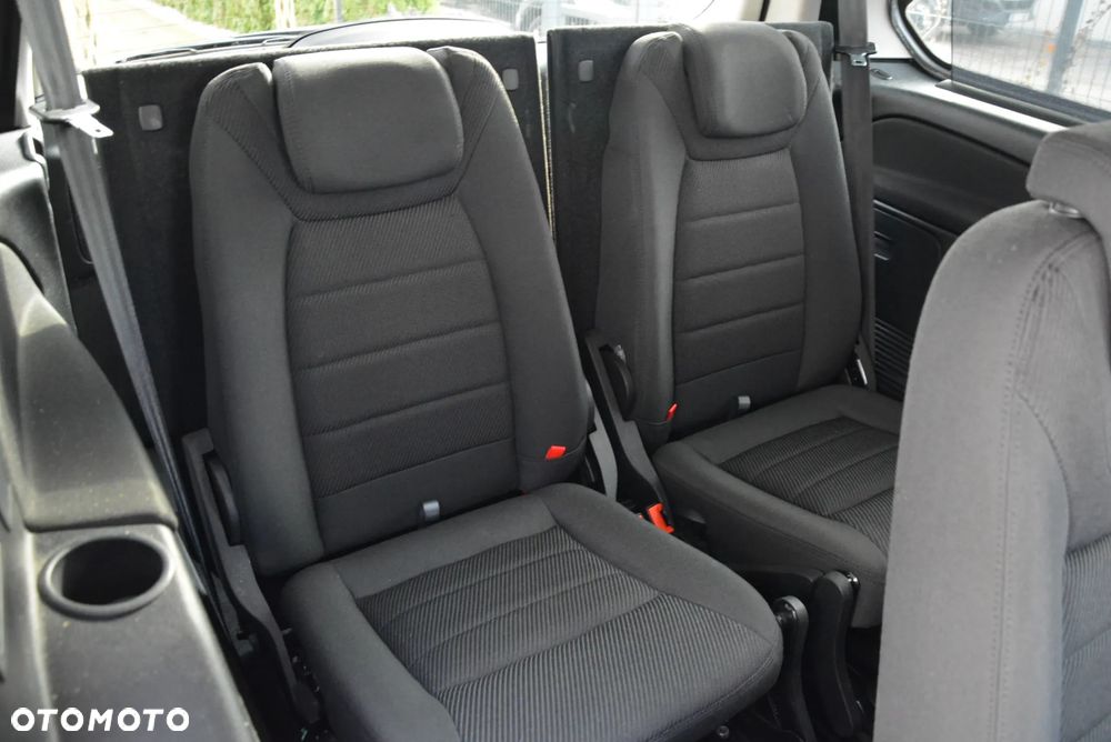 Ford Galaxy 2.0 FF Titanium - 37