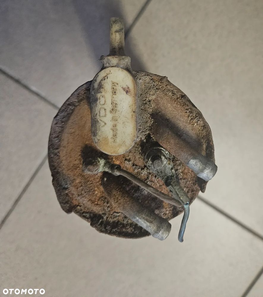 Pompa paliwa kaczka - 2