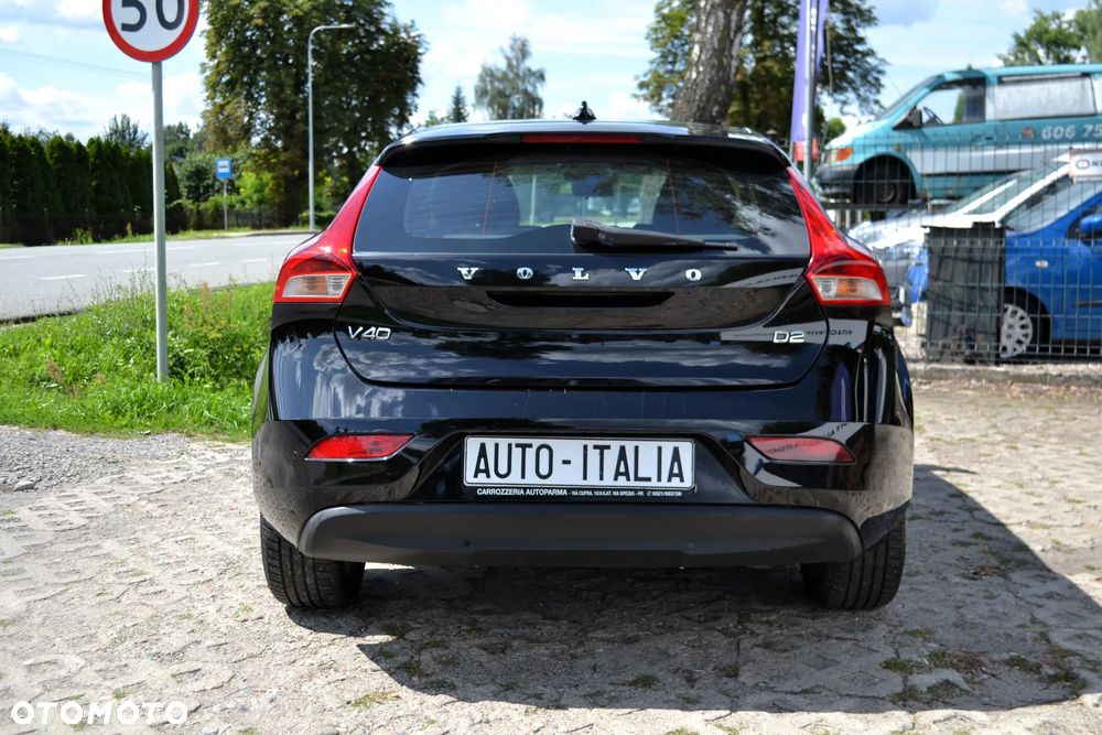 Volvo V40 D2 Kinetic - 6