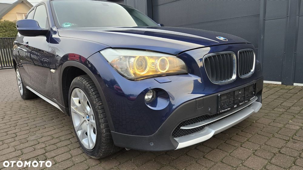 BMW X1 sDrive18d xLine - 17