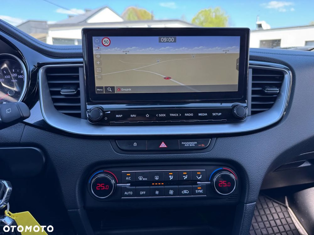 Kia XCeed 1.0 T-GDI L - 9